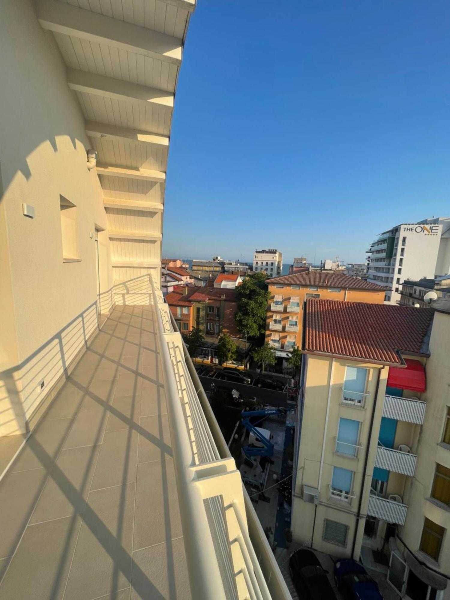 Woody Green Penthouse Sea View - Agenzia Cocal Caorle Extérieur photo