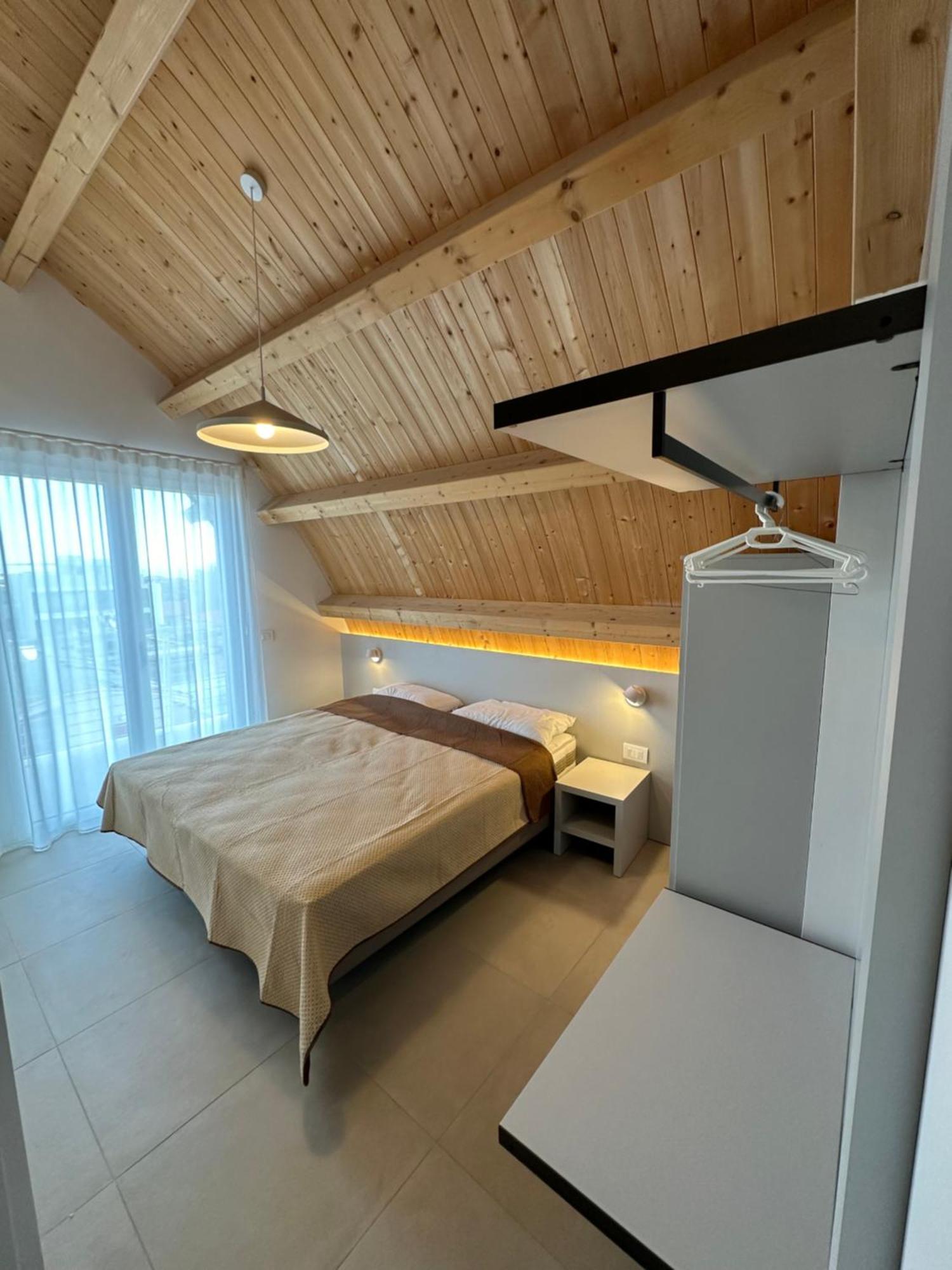 Woody Green Penthouse Sea View - Agenzia Cocal Caorle Extérieur photo